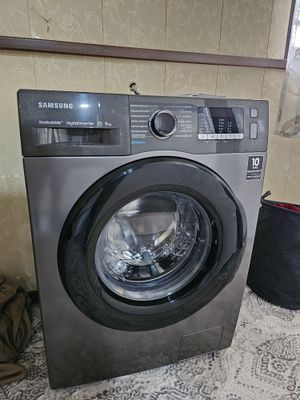 Продается стиральная машинка samsung 8kg