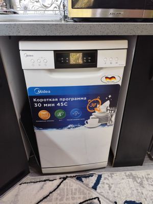 Посудамоечная машина Midea
