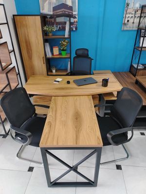 Ofis mebellari komplekt