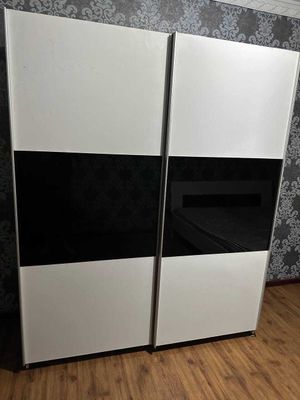 Спальный гарнитур: кровать, шкаф, трюмо и 2 тумбы СРОЧНО!