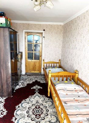 Uy Sotiladi 53.500$ kelishamiz yana sirochna
