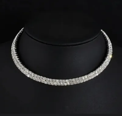 Ошейник со стразами для кошечек и собачек