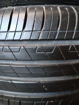 Balon Goodyear 215 55 R17 Holati Yangide Turibti