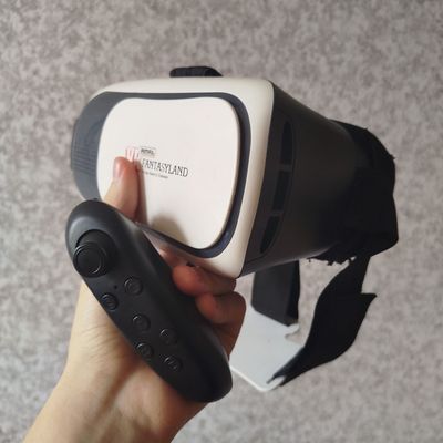 Срочно Vr очки и пульт управления