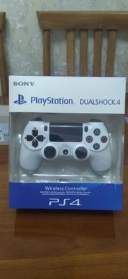 Геймпад для PS4 .