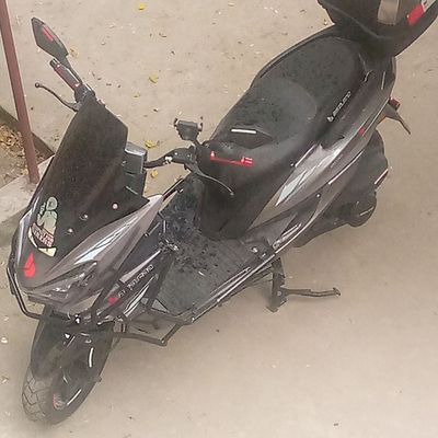 Продам скутер 150кб.см