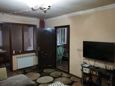 срочно продается 2/4/4