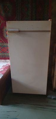 Продам холодильник бирюса