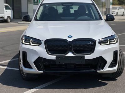 Bmw Ix3 m paket 2025