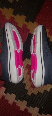 Skechers (обувь новая)