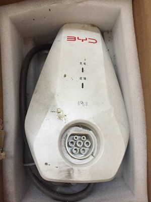 Зарядное устройство для BYD