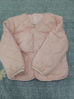 Qizchalar uchun yengil baxorgi kuzgi kurtka