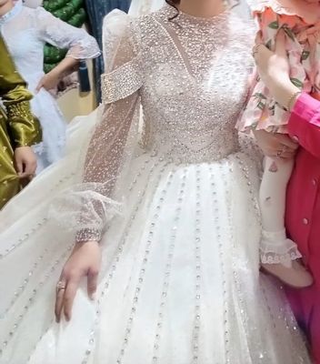 birmarta kiyilgan yangi narxi 250$
