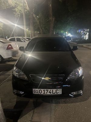 Жентра автомат 2023 йил. 21000 пробэг. Краска тоза. Малибу рул ба