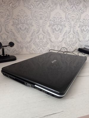 Продается ноутбук Acer