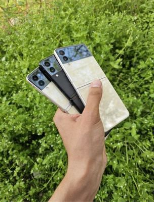 z flip 3 ideal bez korobka imei otkan