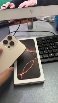 iphone 16 Pro Max Desert