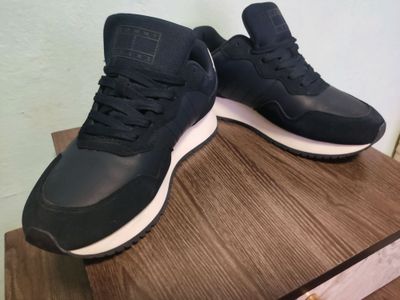 GLORIA JEANS KRASSOVKA ORIGINAL 42 razmer