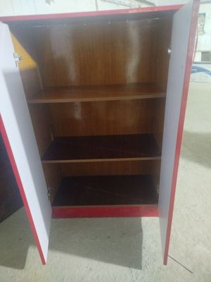 Шкаф для вещей .