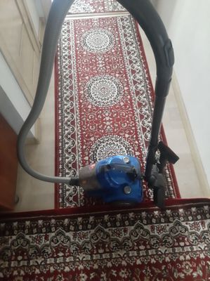 Pelisos sotiladi 300ming