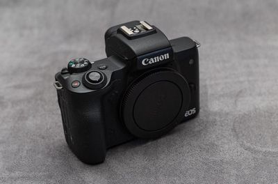 Срочно комплект: Canon EOS M50 + 3 объектива + аксессуары