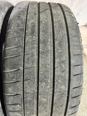 Michelin pilot Sport 4S