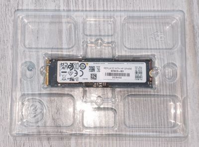 SSD Samsung NVMe m.2 на 512 гб