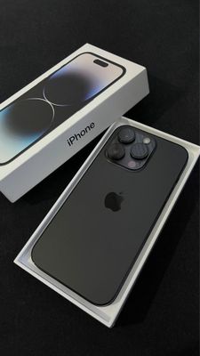 iPhone 14 Pro 256 GB, черный, в идеальном состоянии
