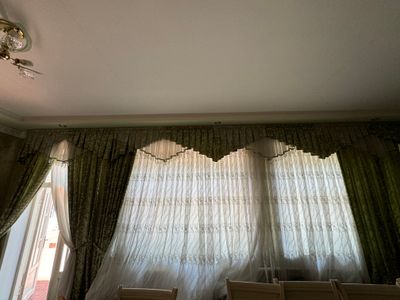 Parda sotiladi 4*2.8
