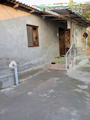 Продаю. свой дом 5 комнат с участком 8 сот. Uy uchstka 8 sot sotiladi