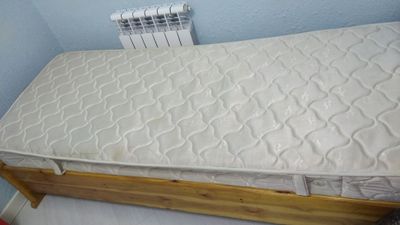 Отличная кровать из дерева