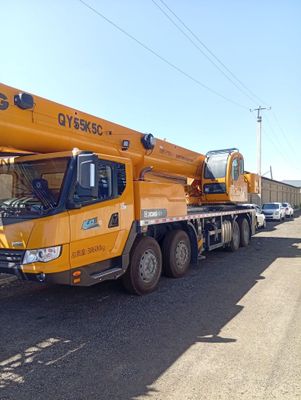 55 tonnalik XCMG avtokran