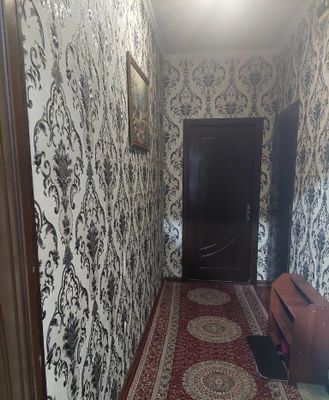 Учтепа тумани Чилонзор 13 квартл 1 хонали уй ижарага берилади.