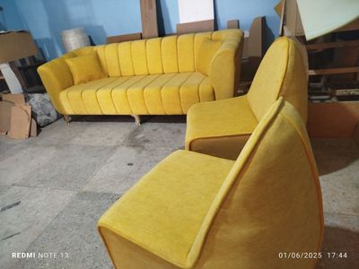Реставрация и ремонт мягкой мебели