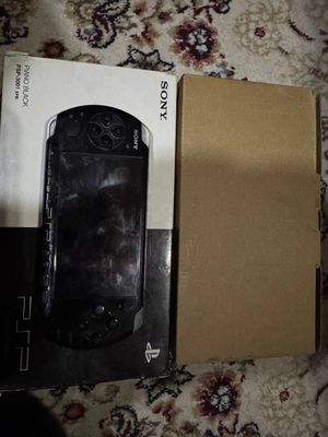 Sony Psp 3000 sotiladi