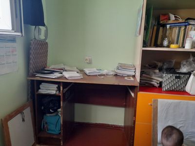 Компьютерный стол сатылады