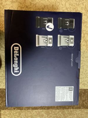 Кофемашина. Delonghi.