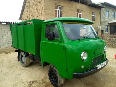 UAZ yuk moshinasi