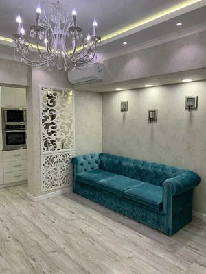 Срочно Аренда 2 ком Айбек