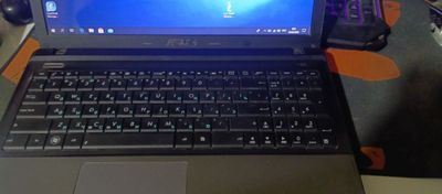 Asus noutbuk sotiladi