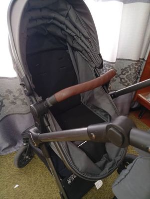Продаётся детская коляска