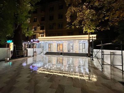 Срочно сдам помещение 200м2 вдоль дороги под кафе/ресторан