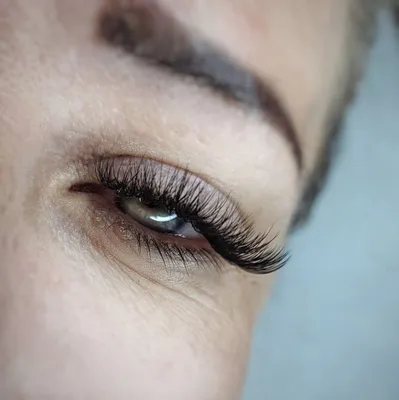 Обучение наращиванию ресниц