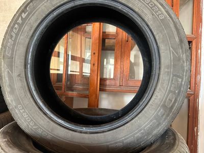 Каптива балон автошина R18 235/60