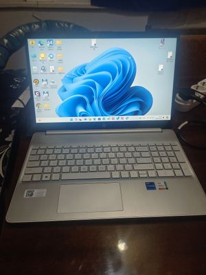 Notebook Hp itel Core i7 Intel iRISxe graphics