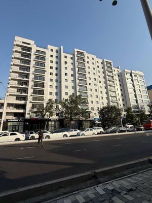 Ул.Нукус Жк "Nukus Avenue" нежилое помещение 147кв.м цоколь первая лин