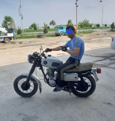Moto daifo naxadoy