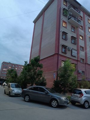 Продаётся квартира в Янгихаятском районе. СРОЧНО!