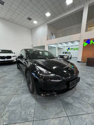 Tesla model3 sotiladi