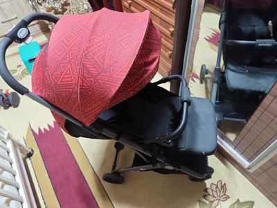 Продам детскую коляску